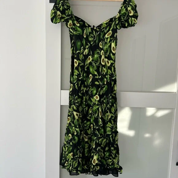Wilfred Avocado Summer Dress with Puff Sleeves - Picture 2 of 5